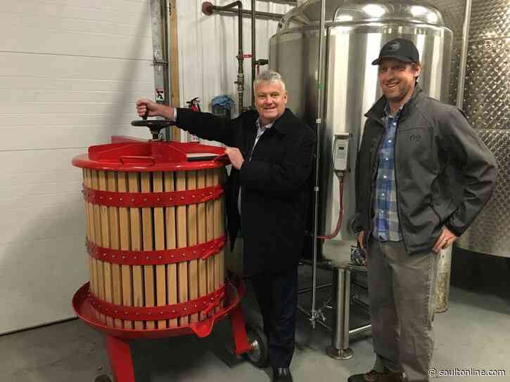 Terry provides the SSMIC/RAIN with a $2.2 million boost to help Northern Ontario’s Agri-food businesses innovate