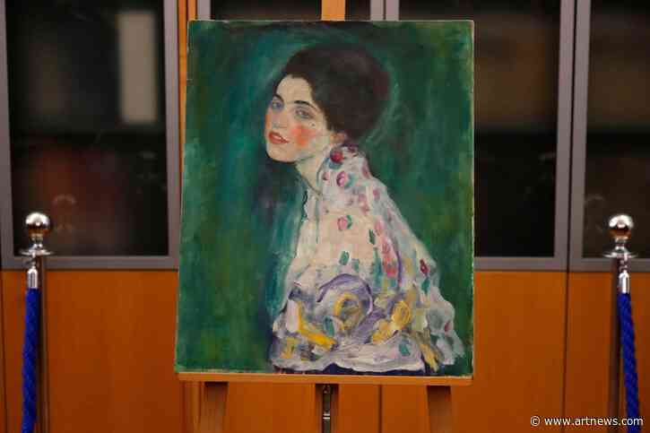 Thieves Confess to Stealing Gustav Klimt Painting Found in Italian Gallery Wall