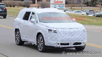 2021 Nissan Pathfinder spied with chiseled new look