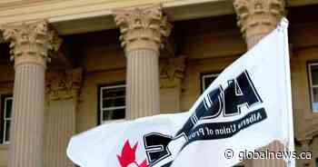 Lethbridge public sector workers protest Alberta government cuts