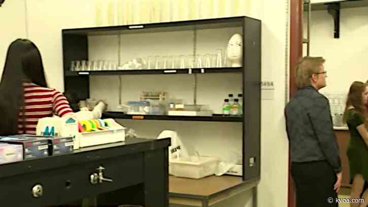 Student outreach lab “Star Labs” open at UArizona