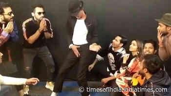 After Amitabh Bachchan and Hrithik Roshan, Varun Dhawan heaps praise on viral dancing sensation Baba Jackson