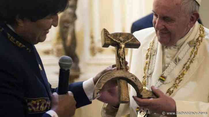 Pope Francis Calls For ‘New Economy’