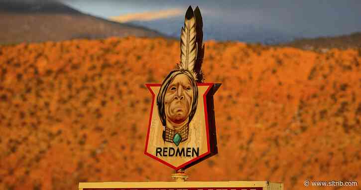 A Utah lawmaker says the state should support Native American mascots