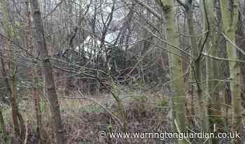 Man dies after Daresbury Expressway closed by lorry crash