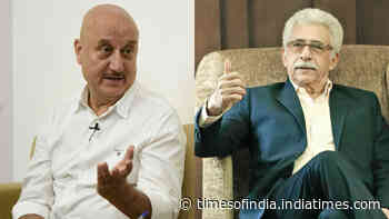 Clown comment: Naseeruddin lived his life in 'frustration', says Anupam Kher