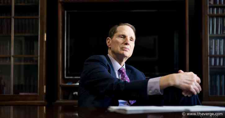 Senator asks Jeff Bezos for more information on Saudi-linked hack