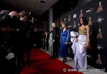 Juliana op kistjes en Brigitte als Marilyn: modetops & flops bij de Musical Awards