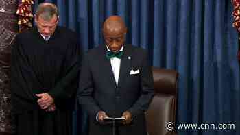 Senate chaplain delivers pointed message with prayer before trial