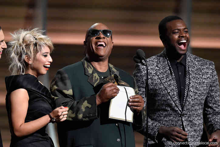 Keith Urban, Shania Twain And Stevie Wonder Among 62nd Annual GRAMMYs Presenters