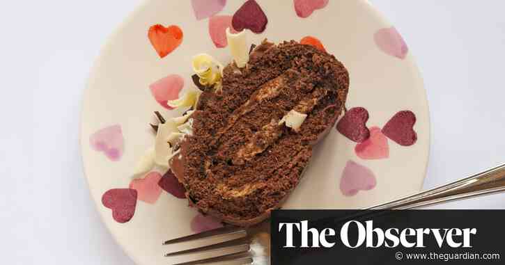 £15 for an M&S Yule Log that had to be eaten ... before I bought it