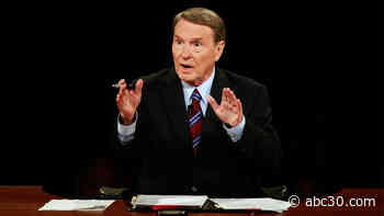 Jim Lehrer dead at 85; PBS journalist anchored 'NewsHour' for 36 years
