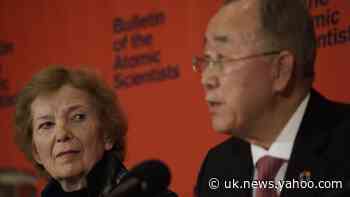 What does Doomsday Clock statement say are worsening global factors?