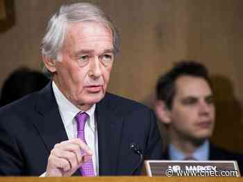 Clearview facial recognition app may pose 'chilling' privacy risk, senator says     - CNET