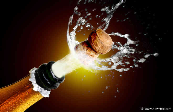 Bitcoin Reaches ‘Logical’ Support As Volatility Wanes, Explosive Move Incoming