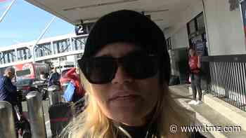 Kristin Chenoweth Scared Of Deadly Coronavirus, Traveling With Mask