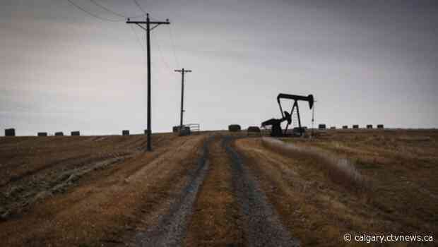 Group of landowners urges Alberta farmers and ranchers to cut power to wells with unpaid debts