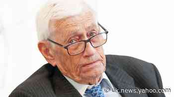Ex-Stormont deputy first minister Seamus Mallon dies at 83