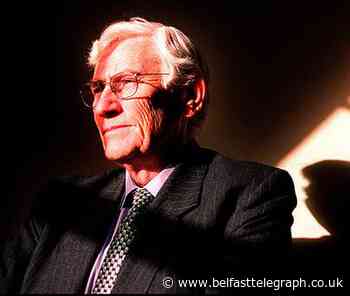 Tributes pour in for 'fearless peacemaker' Seamus Mallon after death aged 83