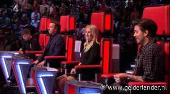 Stoelendans The Voice of Holland: ‘Boehoe, ik mis Anouhoehoek!’