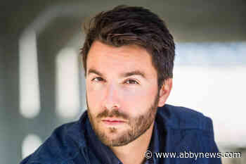 Comic wins judgment after club owner slaps cellphone out of his hands