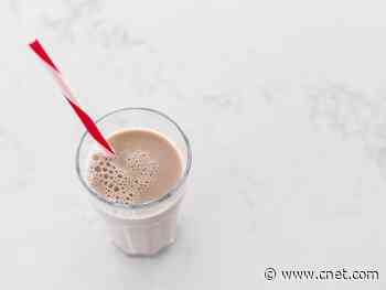 Chocolate milk vs. protein shake: Which is better after a workout?     - CNET
