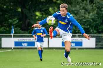 Voetballers RKHVV en FC Eindhoven betrokken bij zware crash Arnhem