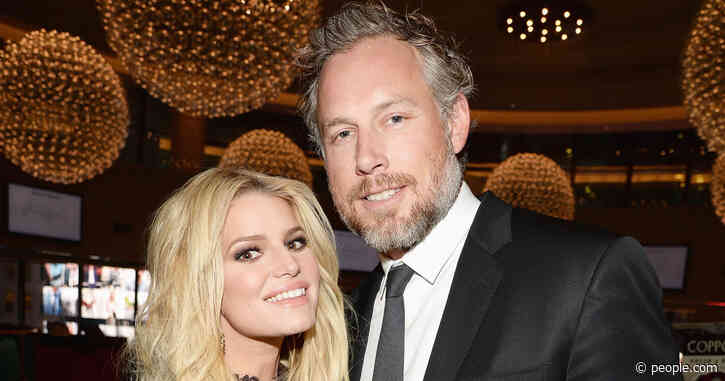Jessica Simpson Reveals How Her Husband Quit Drinking the Second She Said She Wanted to Get Sober