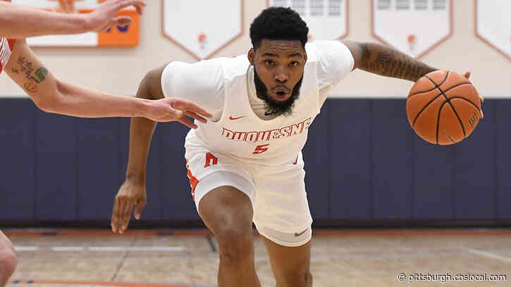 Dukes Upset By UMass 73-64