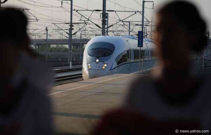 China orders nationwide measures to detect virus on flights, trains, buses