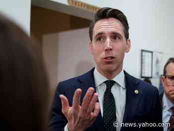 A senator just asked 4 of Trump's cabinet officials 'when and how' the government might block travel from China to the US