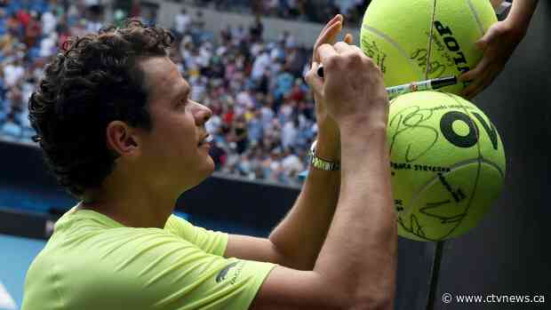 Milos Raonic reaches quarterfinals at Australia Open