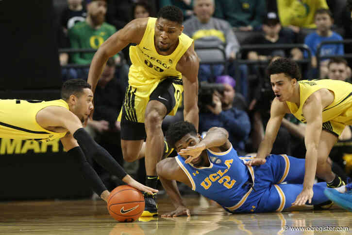 UCLA men’s basketball gives one away in blowout loss to No. 12 Oregon