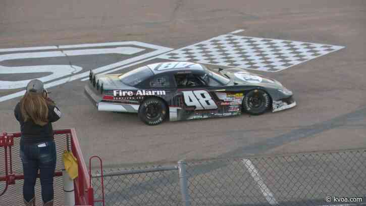 Peltier breezes to a Chilly Willy 150 win