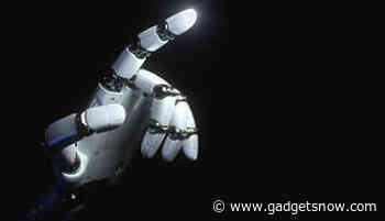 Novel robot moves things without touching them