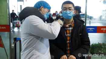 China extends Lunar New Year holiday in effort to contain coronavirus