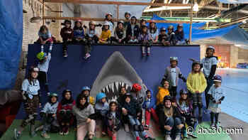 Skate Like a Girl Is teaching girls skateboarding