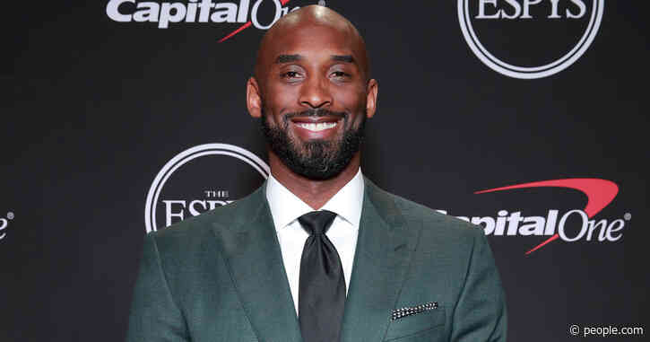1 Month Before His Death, Kobe Bryant Was Spotted Helping Car Crash Victims in California