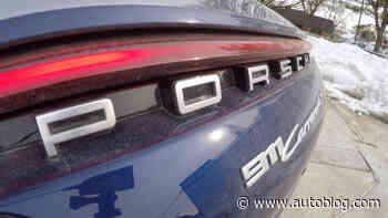 Listen to the 2020 Porsche 911 Carrera 4S rumbling, growling exhaust