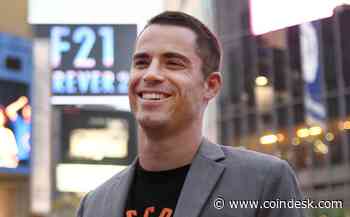 Roger Ver’s Mining Pool Pulls Support for Bitcoin Cash Dev Fund Over Chain Split Threat