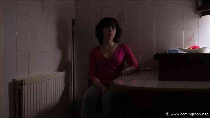 A24 & Silver Reel in Bidding War Over Under the Skin TV Rights