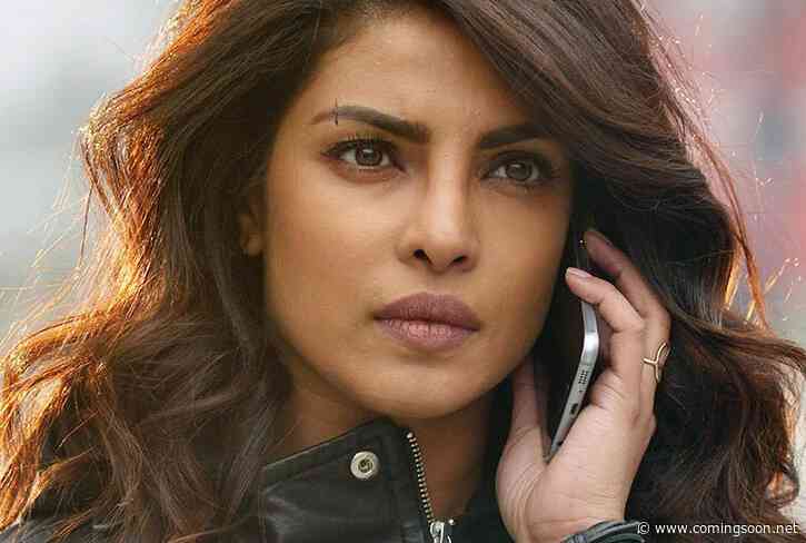 Priyanka Chopra Jonas in Final Talks to Join The Matrix 4