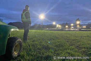 VIDEO: Chilliwack arson victim lights up rural property like a runway