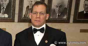 U.S. Accuses Harvard Scientist of Concealing Chinese Funding