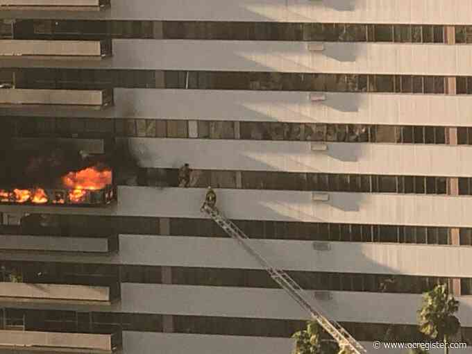 Fire is out at Brentwood-area high rise; 8 are injured