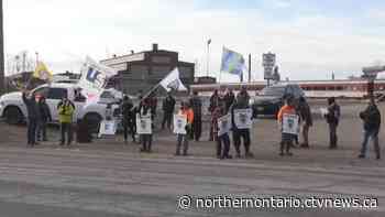 Showing support for Sault Ste. Marie rail workers - CTV News