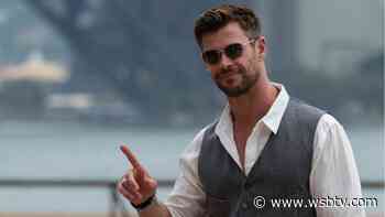 Chris Hemsworth and family donate $1M to Australian fire relief - WSB Atlanta