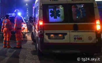 Incidente stradale nel Bergamasco, scontro auto-furgone: morto un uomo - Sky Tg24