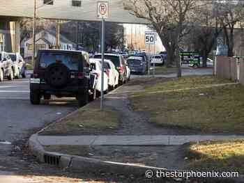 Saskatoon city hall changing its approach to adding sidewalks - Saskatoon StarPhoenix