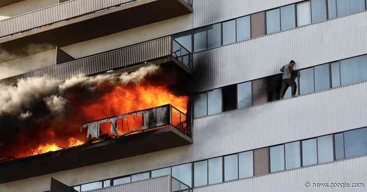 2nd high-rise fire has Barrington Plaza residents demanding answers - Los Angeles Times